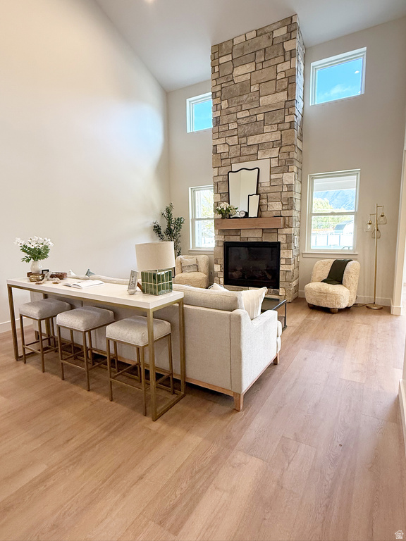 1042 E LESTER DR South Weber, UT 84405