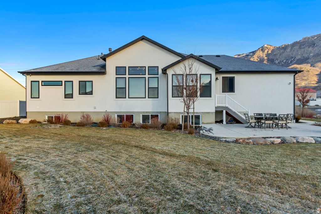 1121 E 2600 N North Ogden, UT 84414