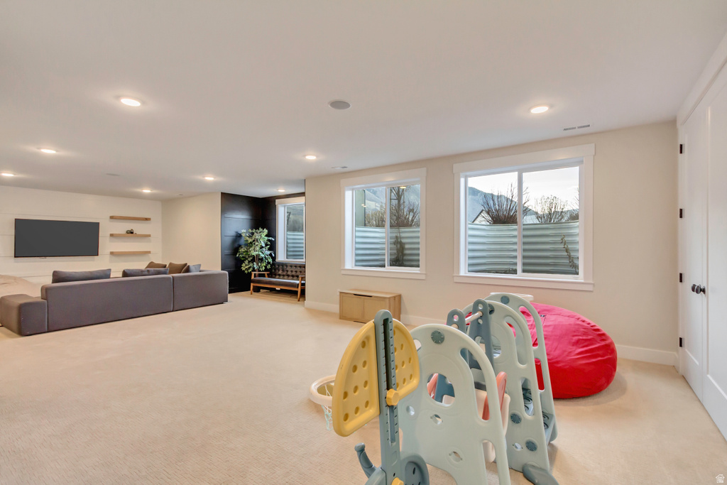 1121 E 2600 N North Ogden, UT 84414