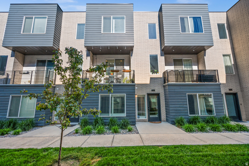 230 W 1300 S #26 Salt Lake City, UT 84115