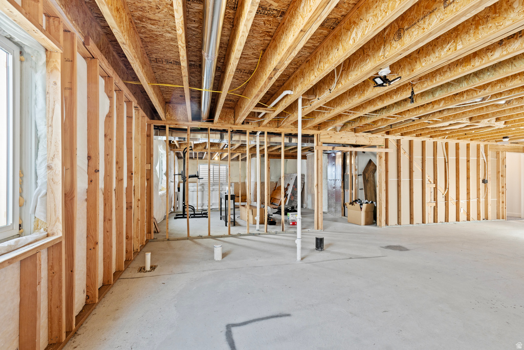 1274 E 480 S Hyrum, UT 84319