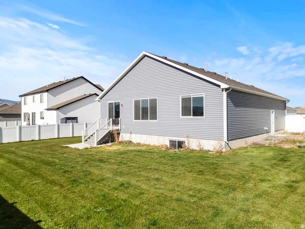 1274 E 480 S Hyrum, UT 84319
