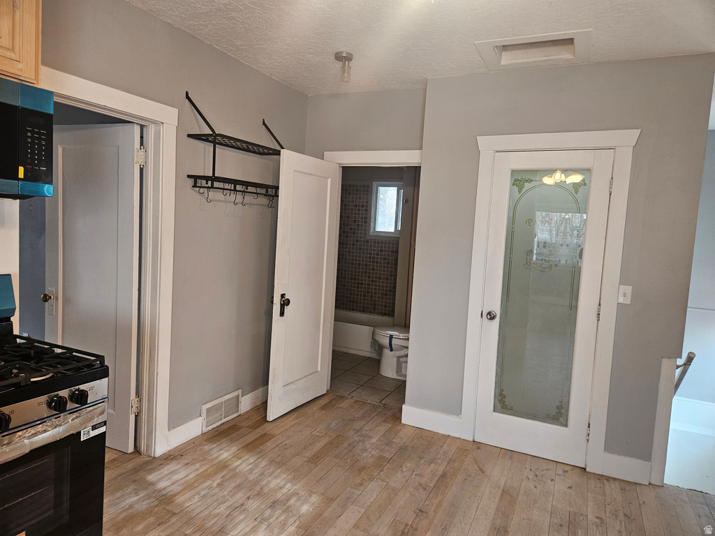 7961 S PIONEER ST Midvale, UT 84047