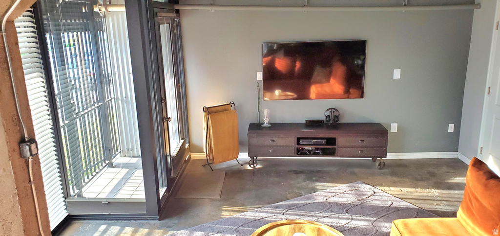 380 W 200 S #104 Salt Lake City, UT 84101