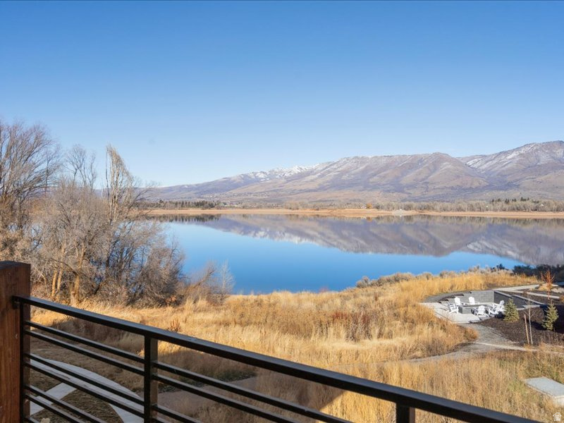 746 S 6300 E Huntsville, UT 84317