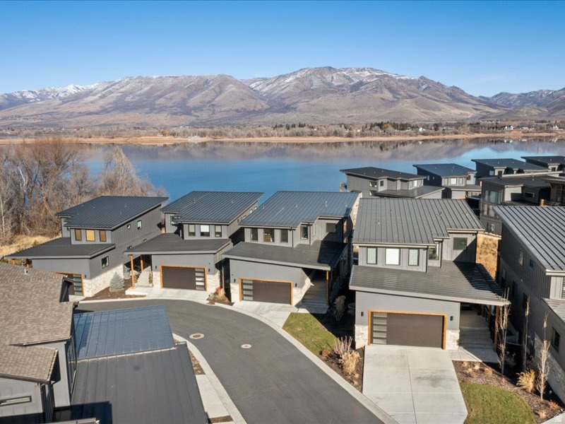 746 S 6300 E Huntsville, UT 84317