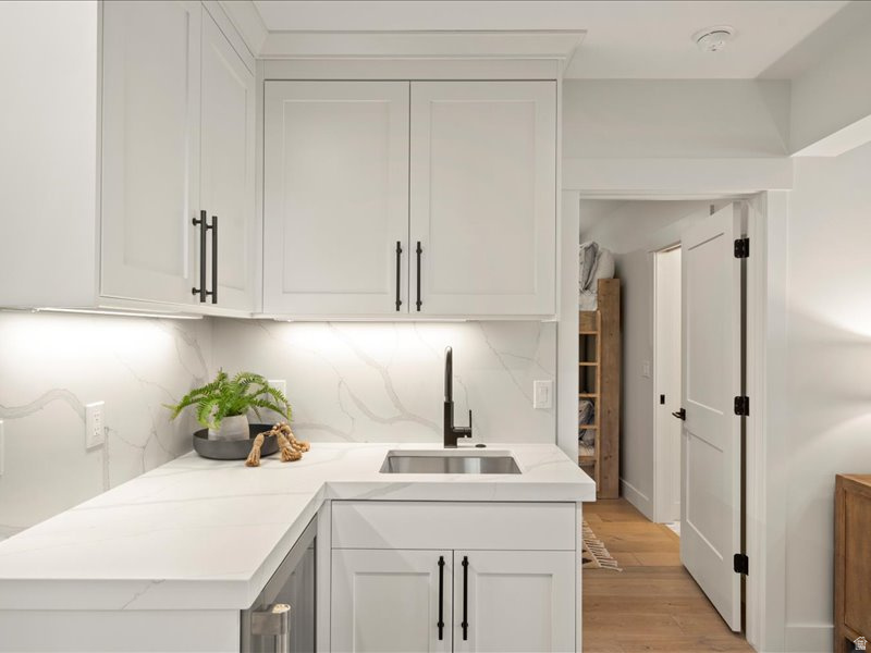 746 S 6300 E Huntsville, UT 84317