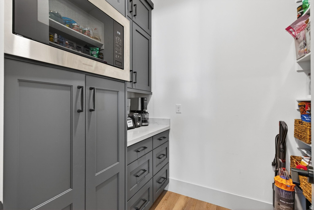 6978 W DOCKSIDER DR South Jordan, UT 84009