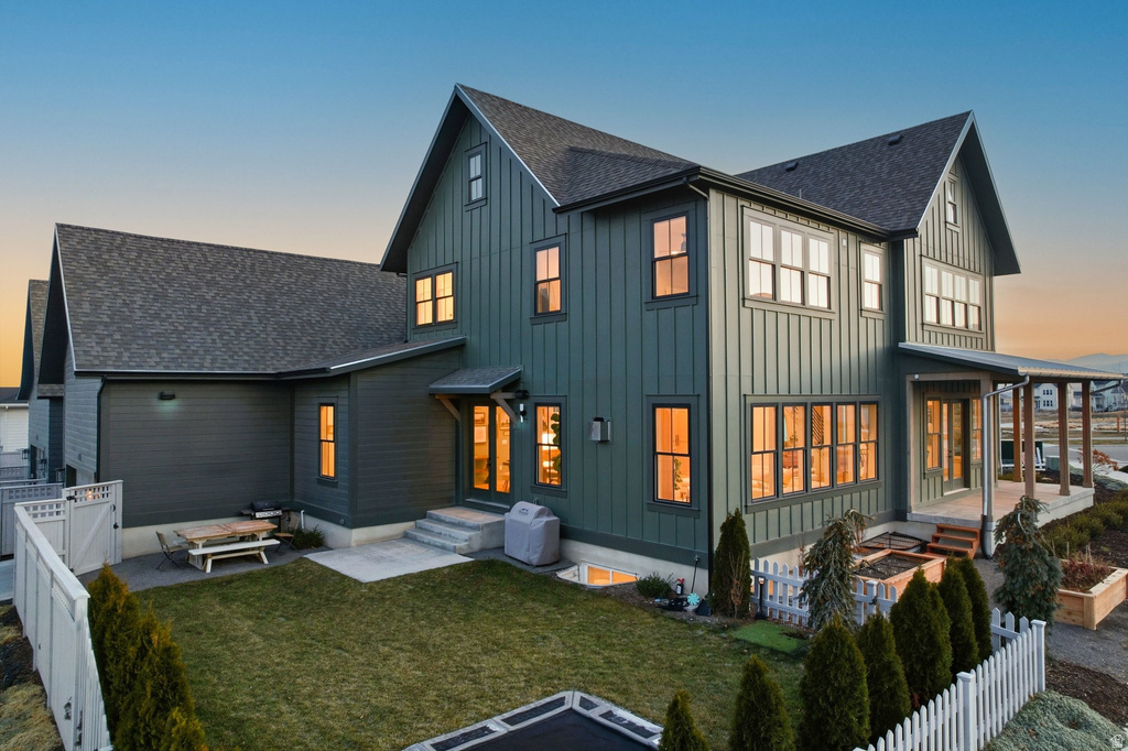 6978 W DOCKSIDER DR South Jordan, UT 84009