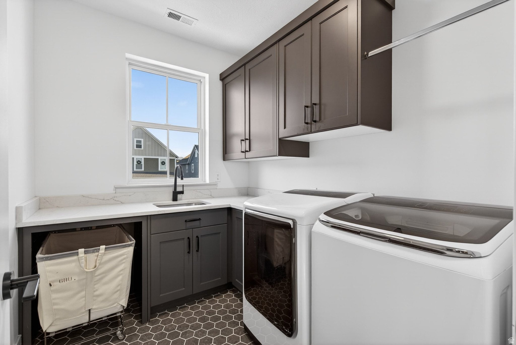 6978 W DOCKSIDER DR South Jordan, UT 84009