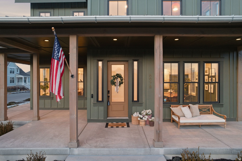 6978 W DOCKSIDER DR South Jordan, UT 84009