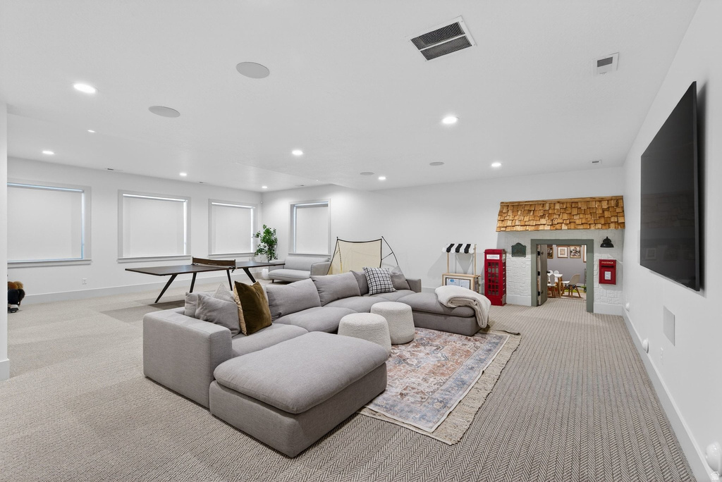 6978 W DOCKSIDER DR South Jordan, UT 84009