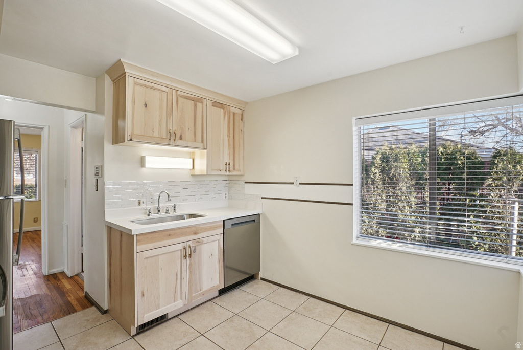 822 N 1200 W Salt Lake City, UT 84116