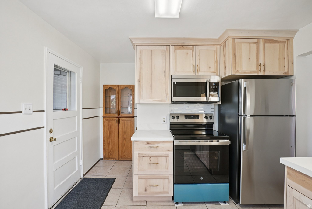 822 N 1200 W Salt Lake City, UT 84116