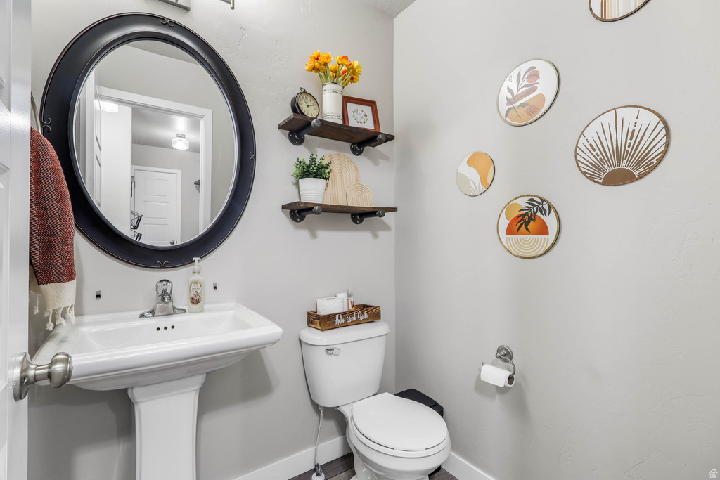 7204 N HONEY FIELD WAY Eagle Mountain, UT 84005