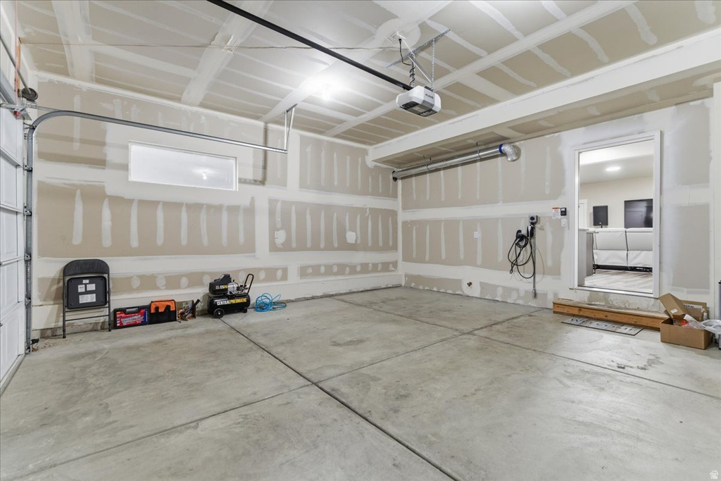 8680 N SHADOW CREEK ALLEY Eagle Mountain, UT 84005