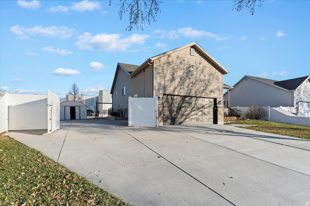 2243 S 1350 W Woods Cross, UT 84087