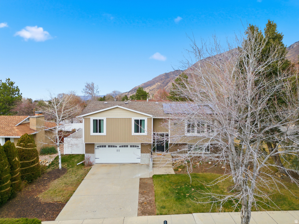 3533 E COUNTRY MANOR RD Cottonwood Heights, UT 84121