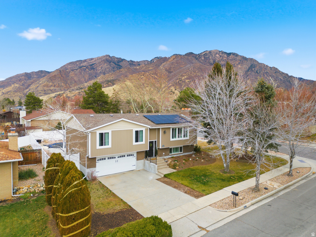 3533 E COUNTRY MANOR RD Cottonwood Heights, UT 84121
