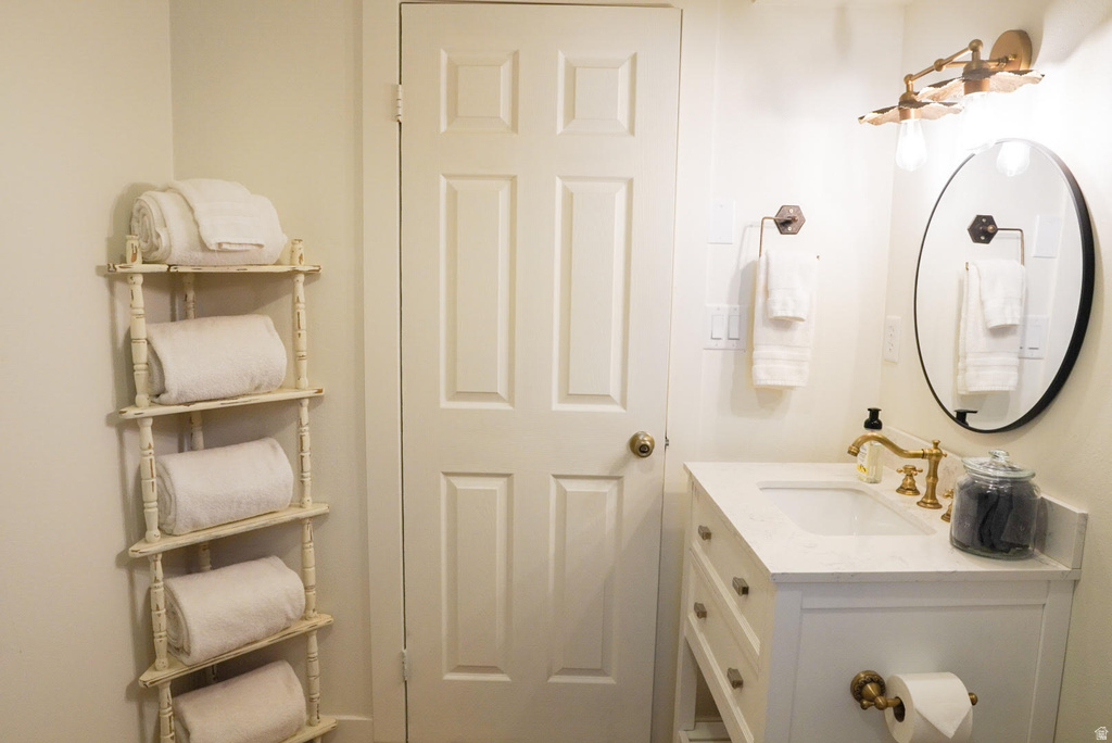 740 HOPKINS LN Soda Springs, ID 83276