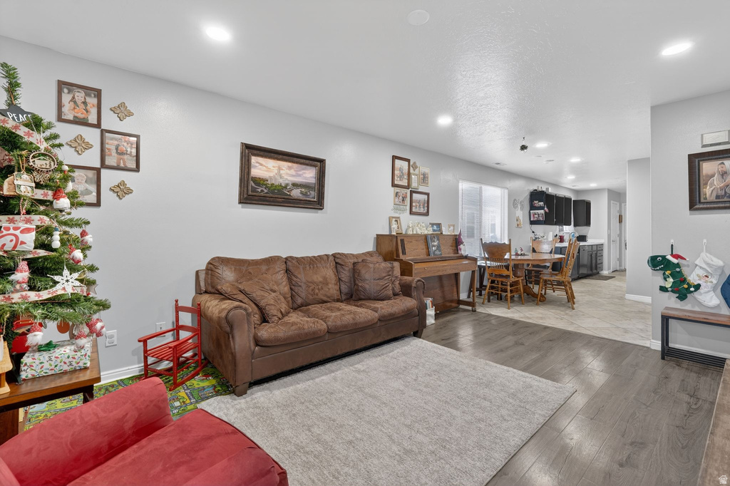 7809 N ASHPOINT CIR Eagle Mountain, UT 84005