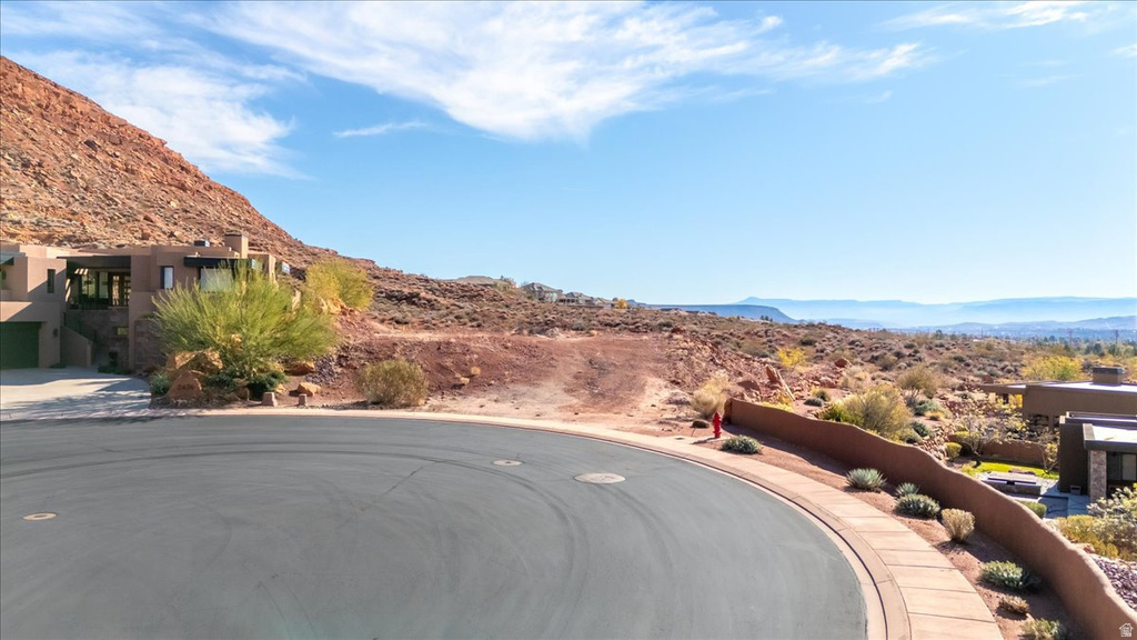 2470 N KACHINA VISTAS CIR St. George, UT 84770