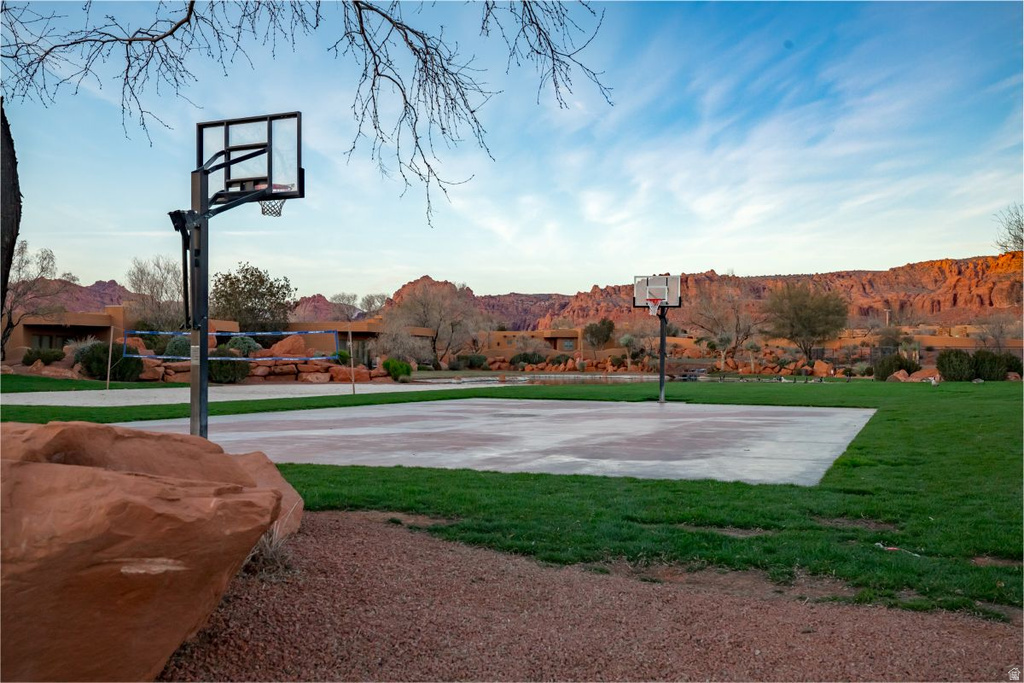 2470 N KACHINA VISTAS CIR St. George, UT 84770