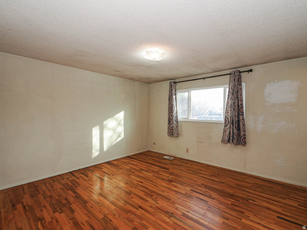 4417 S JILLS PL West Valley City, UT 84120