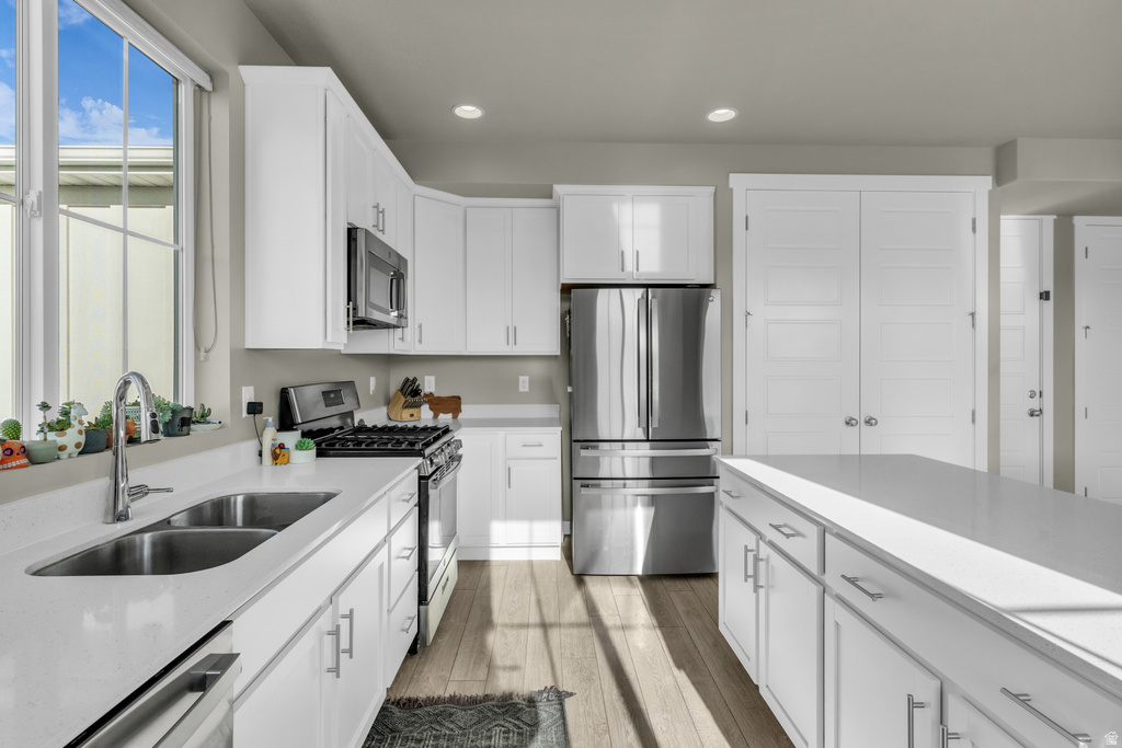 3677 W SAFFLOWER DR Lehi, UT 84048