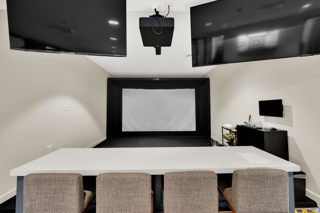 6043 W STONE WAY South Jordan, UT 84009