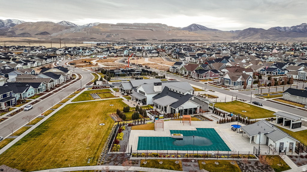 6043 W STONE WAY South Jordan, UT 84009