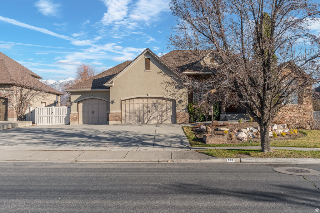 186 N MOUNTAIN VISTAS RD Kaysville, UT 84037