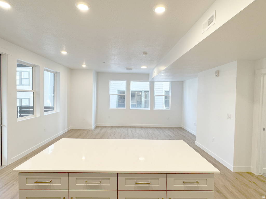 5232 W BLACK TWIG DR DR #102 South Jordan, UT 84009