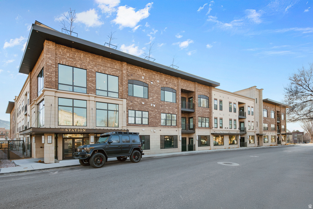 2240 E LANEY AVE #102 Holladay, UT 84117