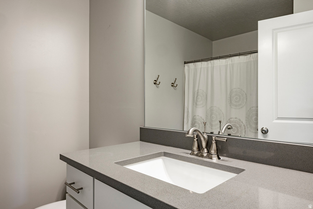 1876 S 1230 W Syracuse, UT 84075