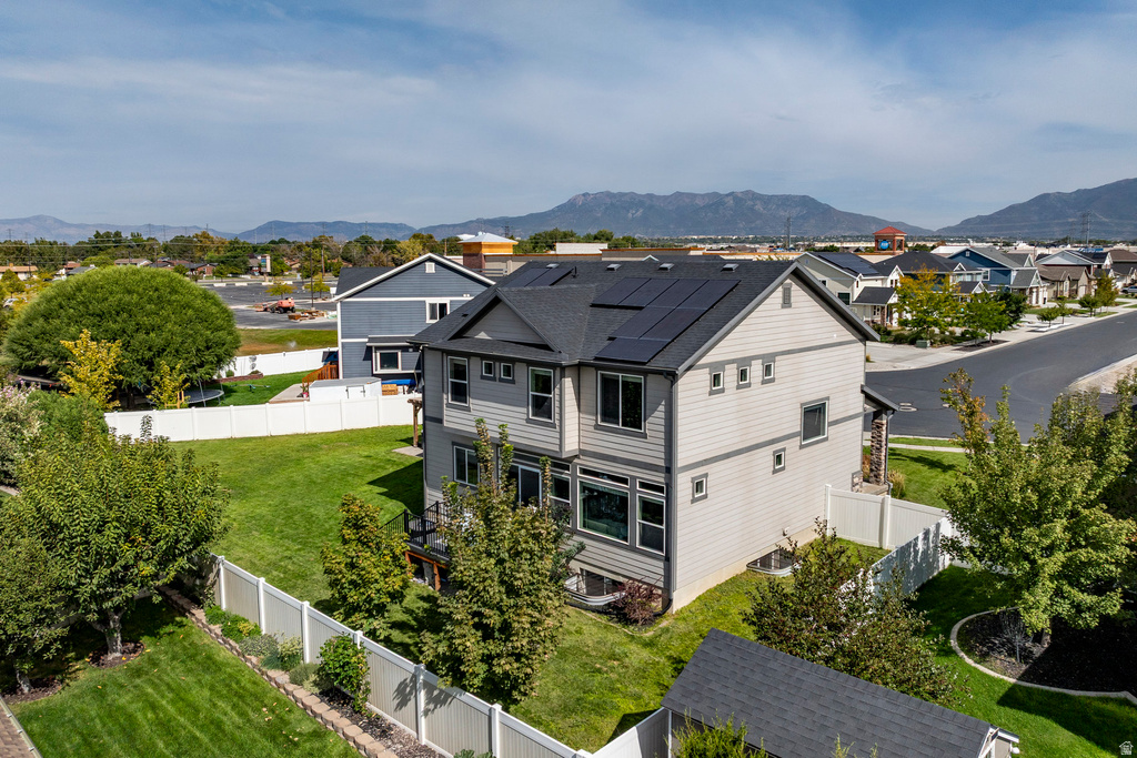 1876 S 1230 W Syracuse, UT 84075