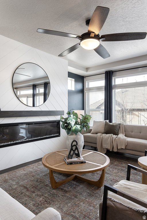 1876 S 1230 W Syracuse, UT 84075