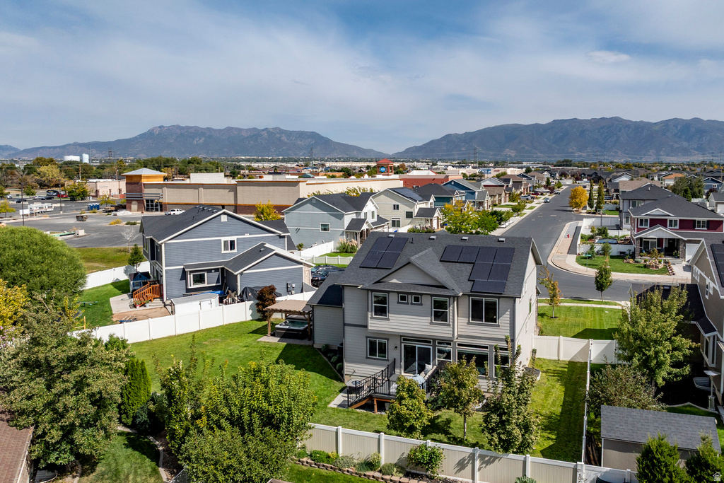 1876 S 1230 W Syracuse, UT 84075