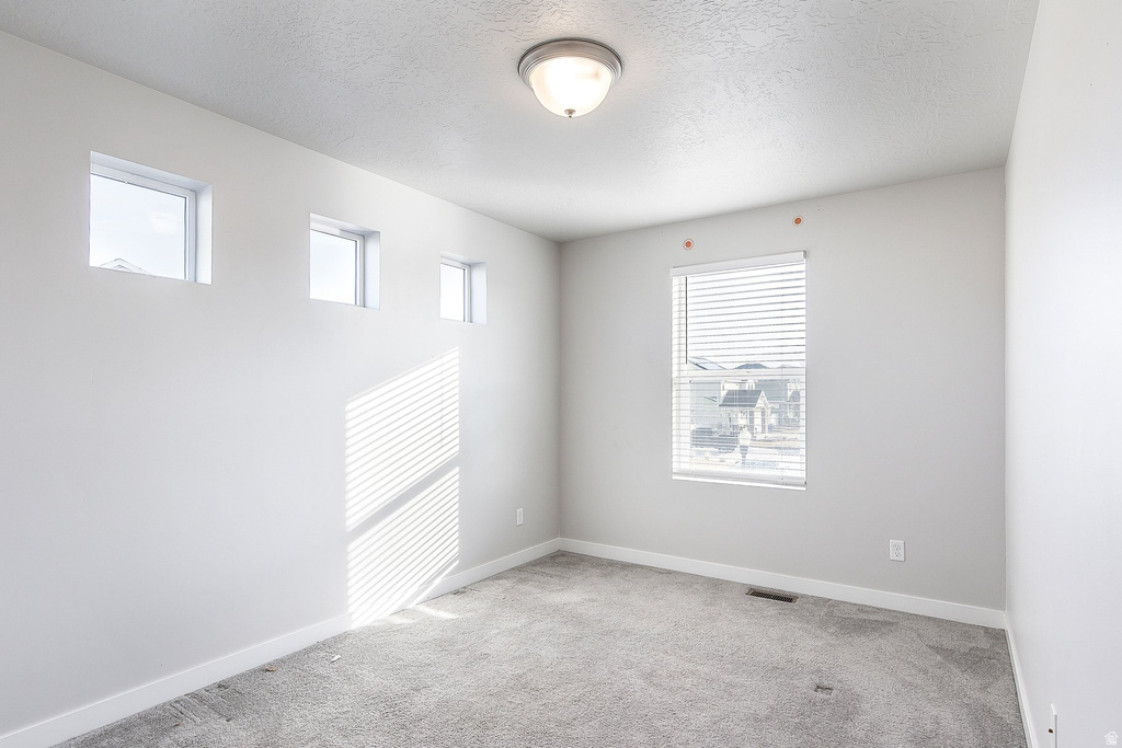 1876 S 1230 W Syracuse, UT 84075