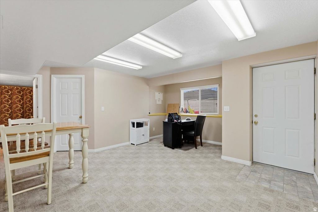 4047 S 2175 W Roy, UT 84067