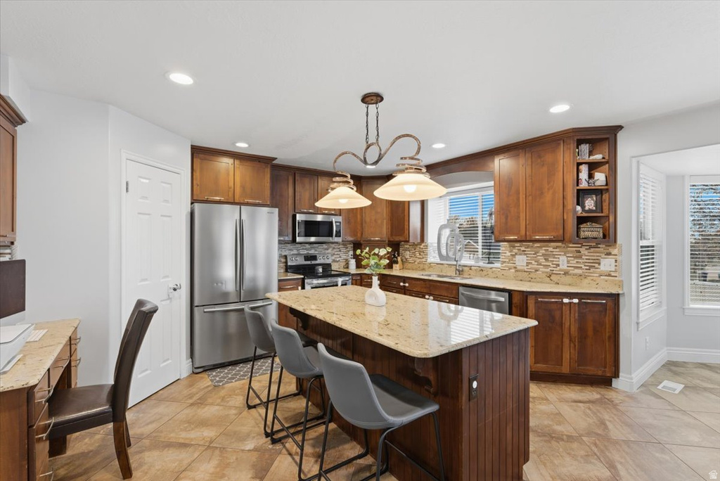 4047 S 2175 W Roy, UT 84067