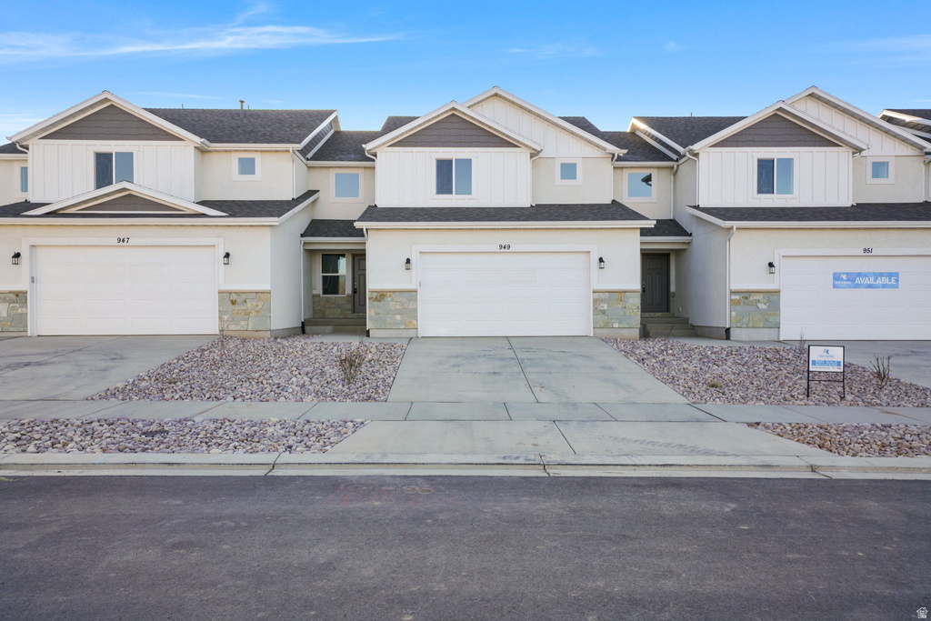 949 N 215 W Santaquin, UT 84655