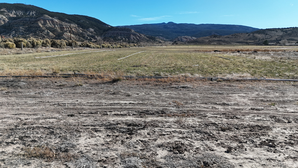 890 E HATCHERY RD Bicknell, UT 84715