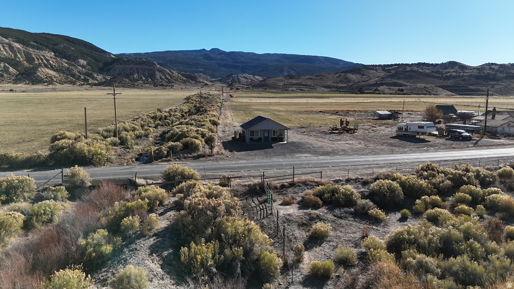 890 E HATCHERY RD Bicknell, UT 84715