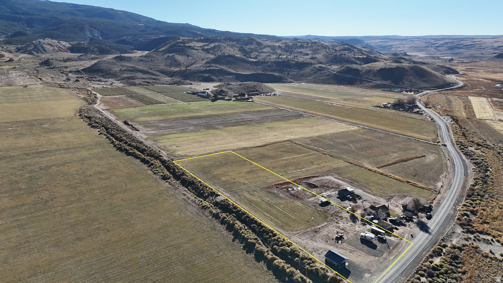 890 E HATCHERY RD Bicknell, UT 84715