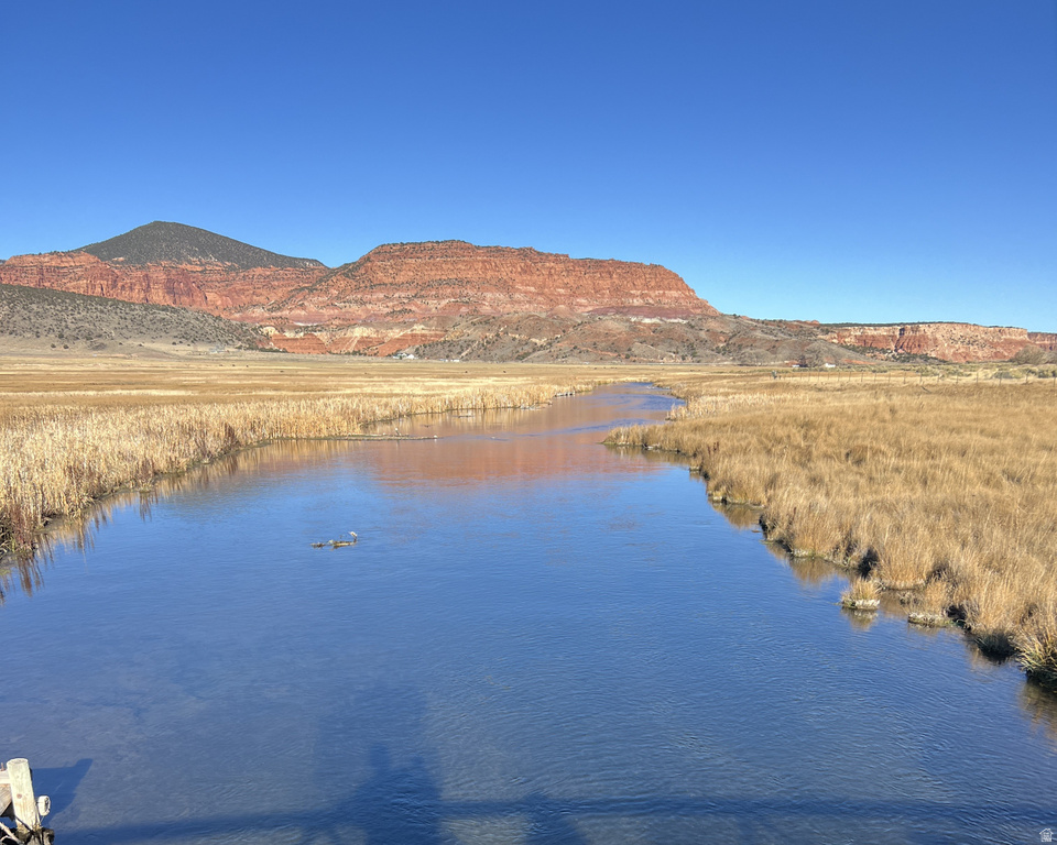 890 E HATCHERY RD Bicknell, UT 84715