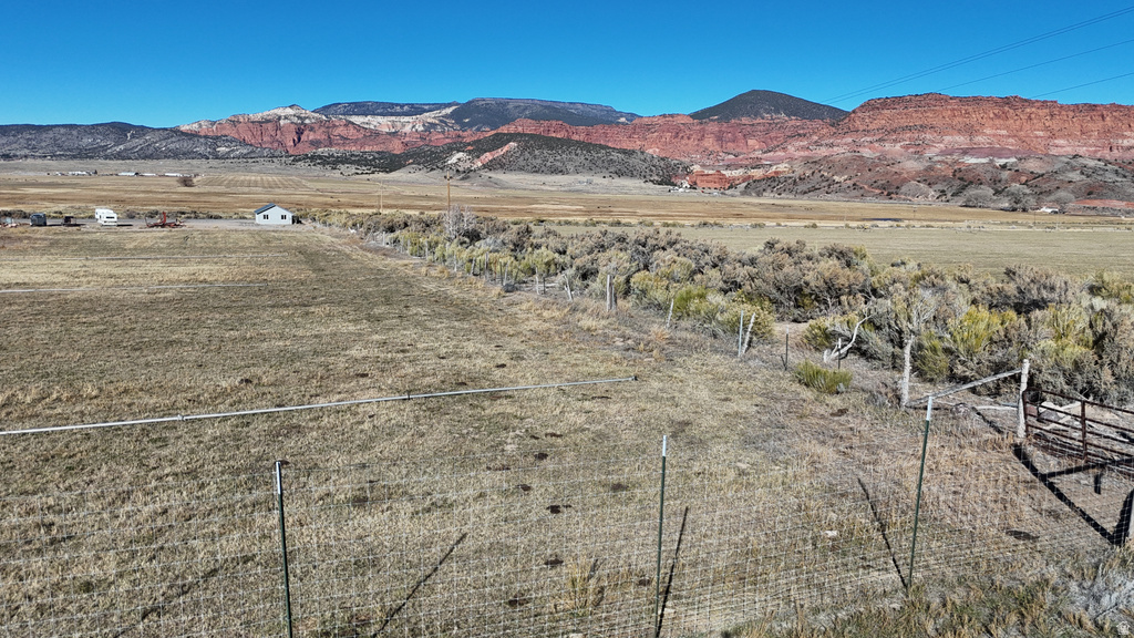 890 E HATCHERY RD Bicknell, UT 84715