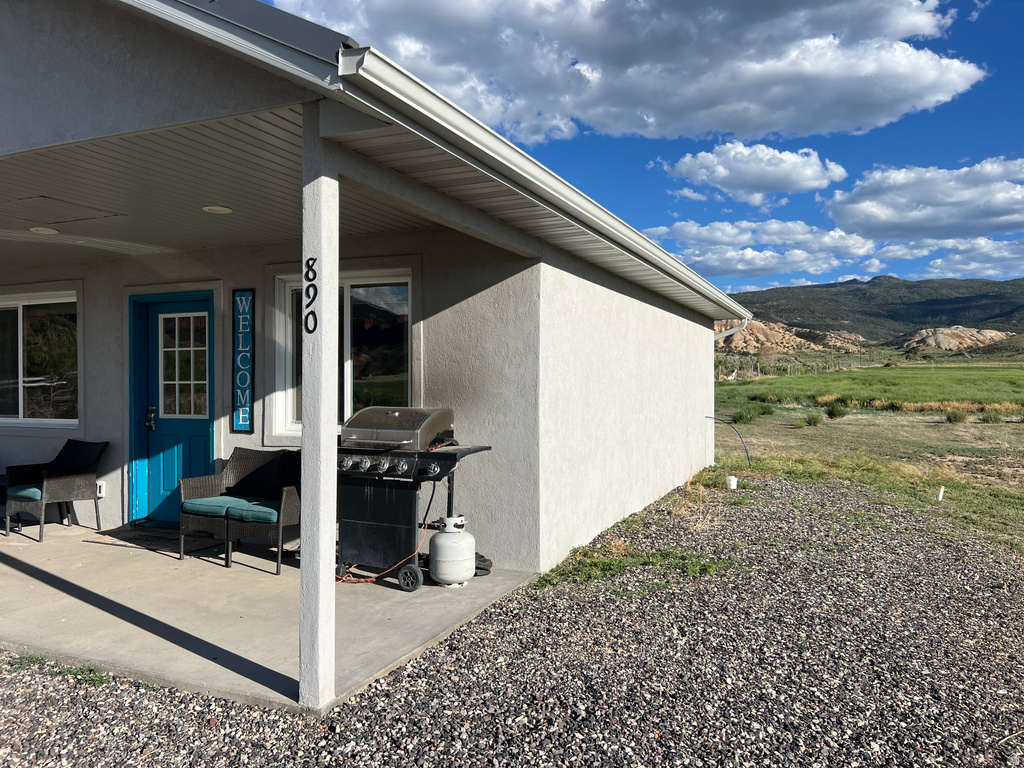 890 E HATCHERY RD Bicknell, UT 84715