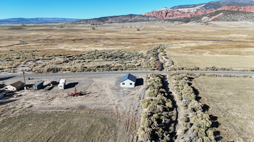 890 E HATCHERY RD Bicknell, UT 84715