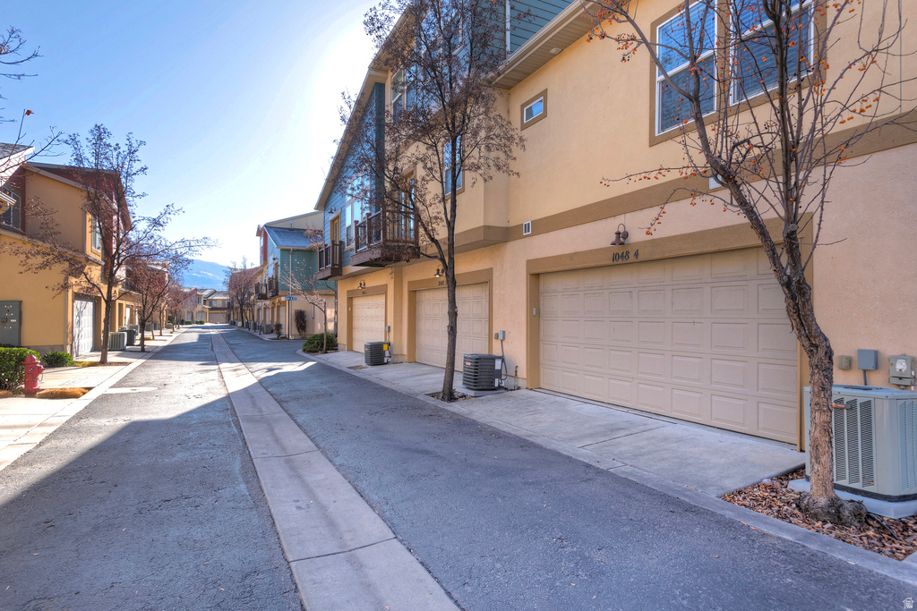 1048 N SHEPARD CREEK PKWY #4 Farmington, UT 84025